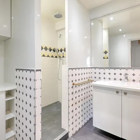 Saint Dominique - Perfect Location - Eiffel Tower Apartment Paris Exterior photo